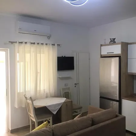 Cozy Riverside Apartamento Kelcyre