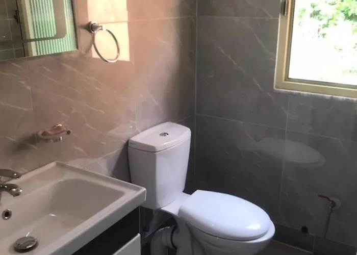 Cozy Riverside 公寓